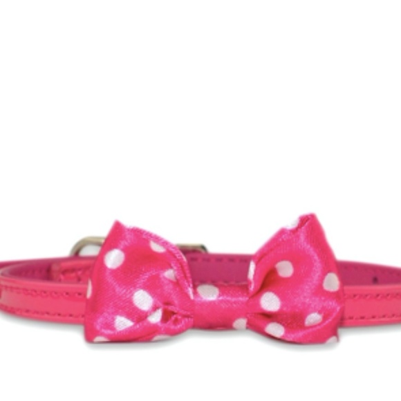 🌷Pink Leatherette Collar with Bow for Tiny Dogs - Picture 1 of 7